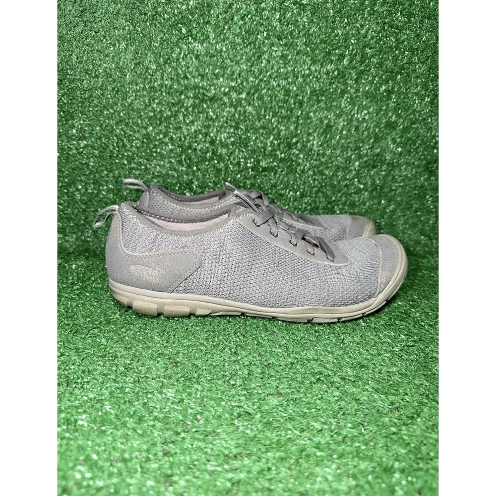 KEEN CNX Hush Knit Womens Size 9.5 Grey Running Walking Shoes Comfort Sneakers